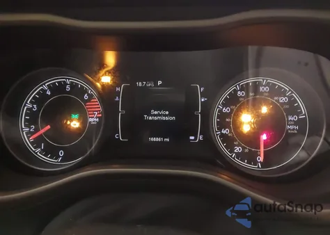 2016 Jeep Cherokee 75Th Anniversary z USA, uszkodzony, nr VIN 1C4PJMCB5GW247098